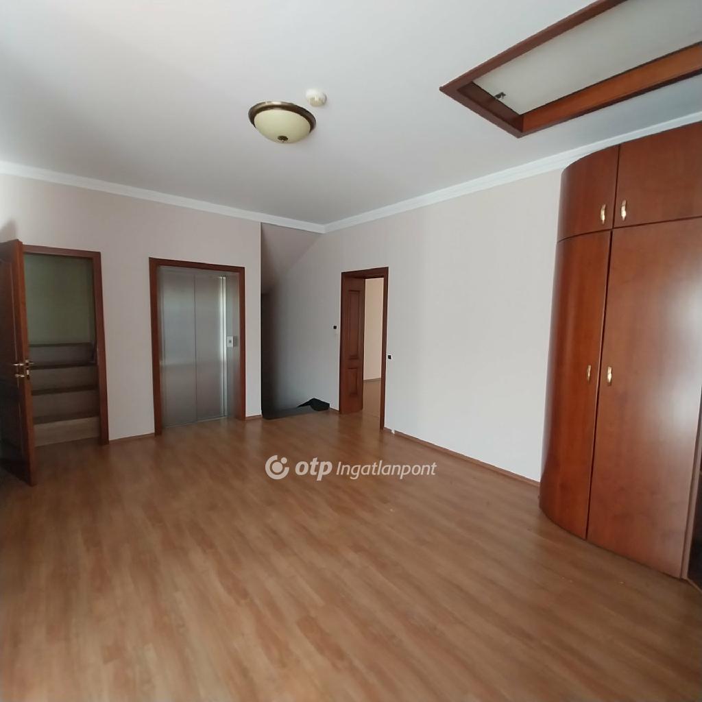 Eladó családi ház, Nyíregyháza, 21. kép
