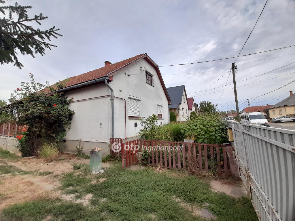 Eladó családi ház, Vásárosnamény, 14. kép