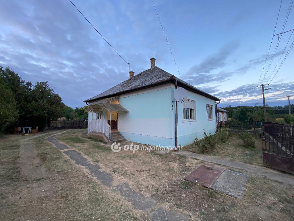 Eladó családi ház, Nyírtass, 4. kép