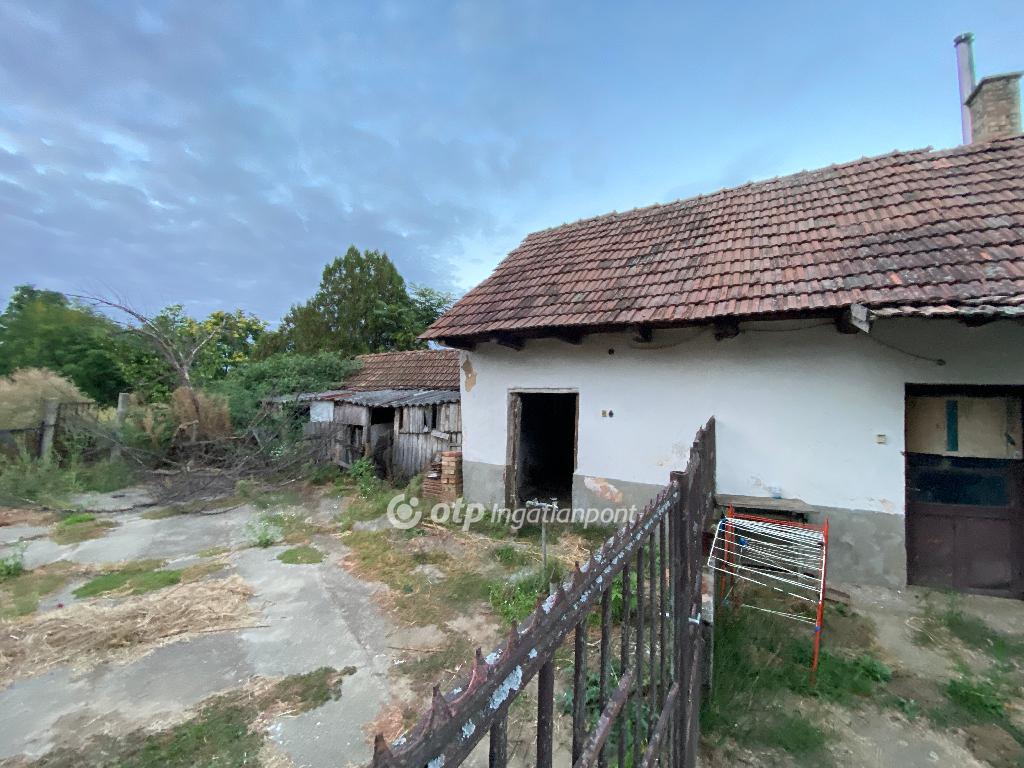 Eladó családi ház, Nyírtass, 9. kép