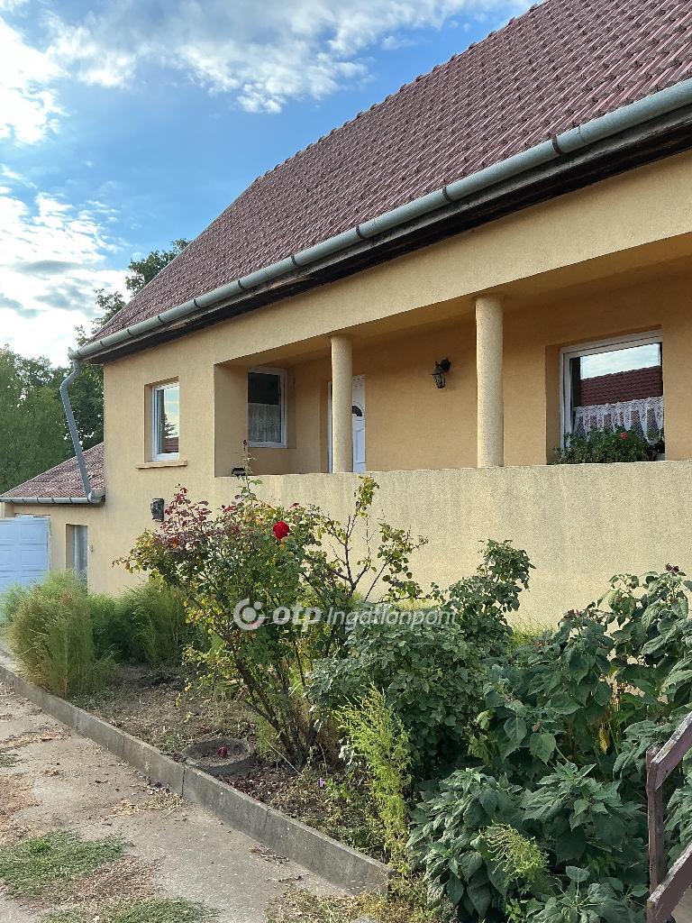 Eladó családi ház, Nyíregyháza, 4. kép