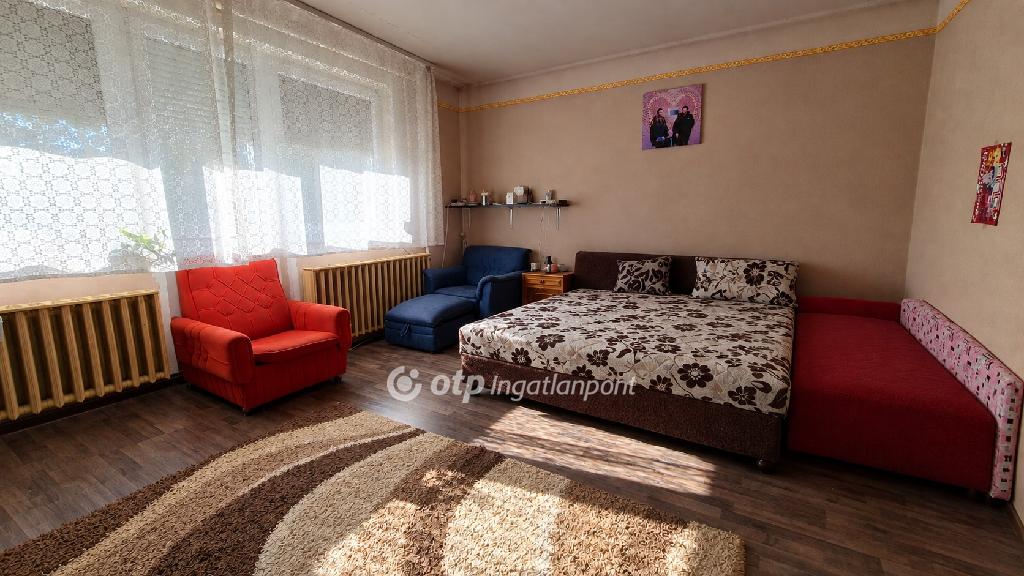 Eladó családi ház, Vaja, 8. kép