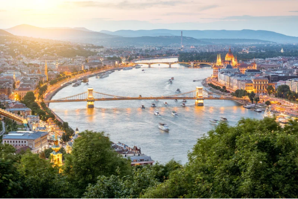 Budapest-koltozes