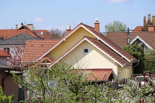 Egyre jobban nyílik az árolló a lakáspiacon